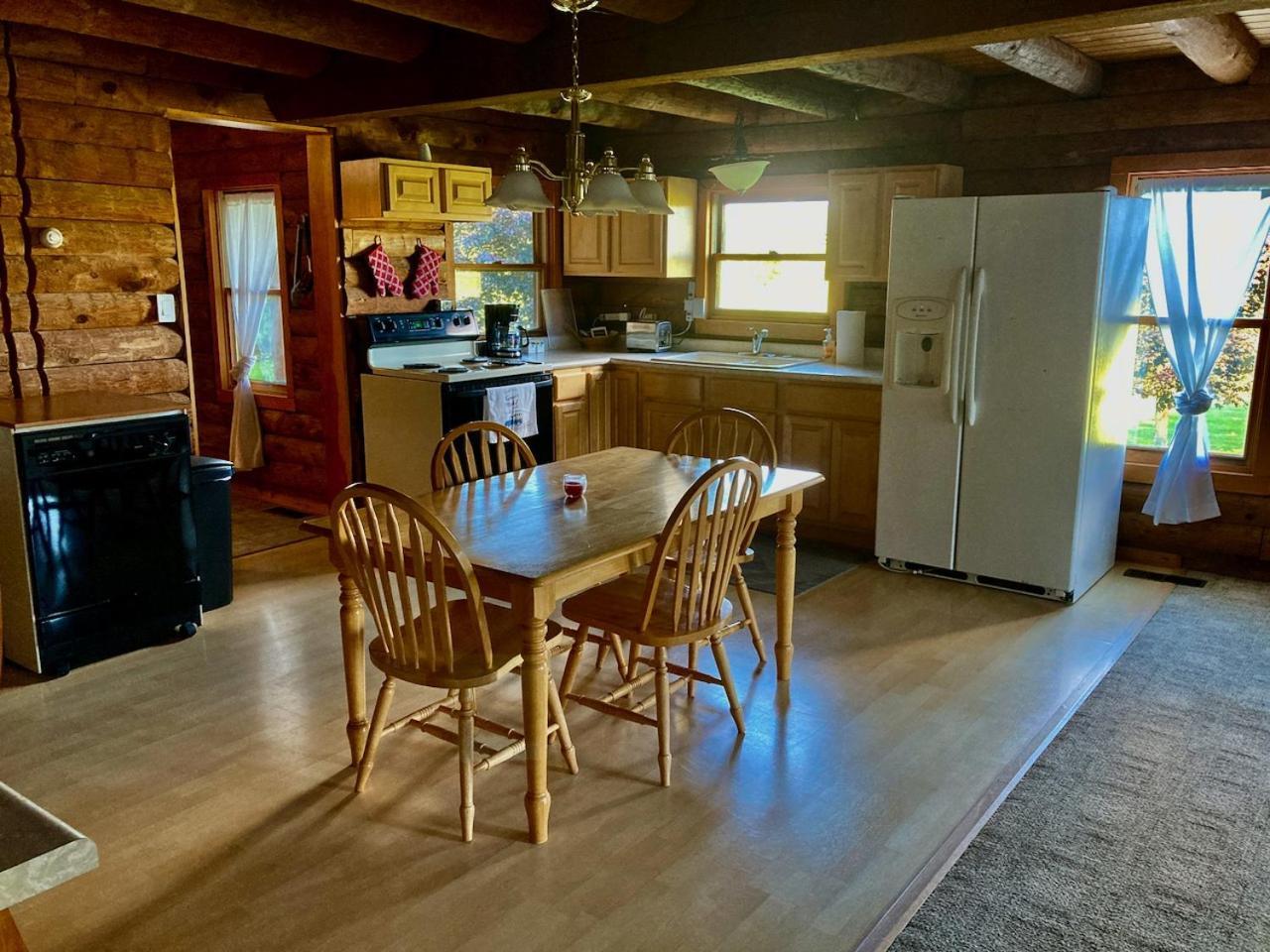 Garden Grove Retreat & Lodging Near Pictured Rocks, Fayette, Trails Exterior foto